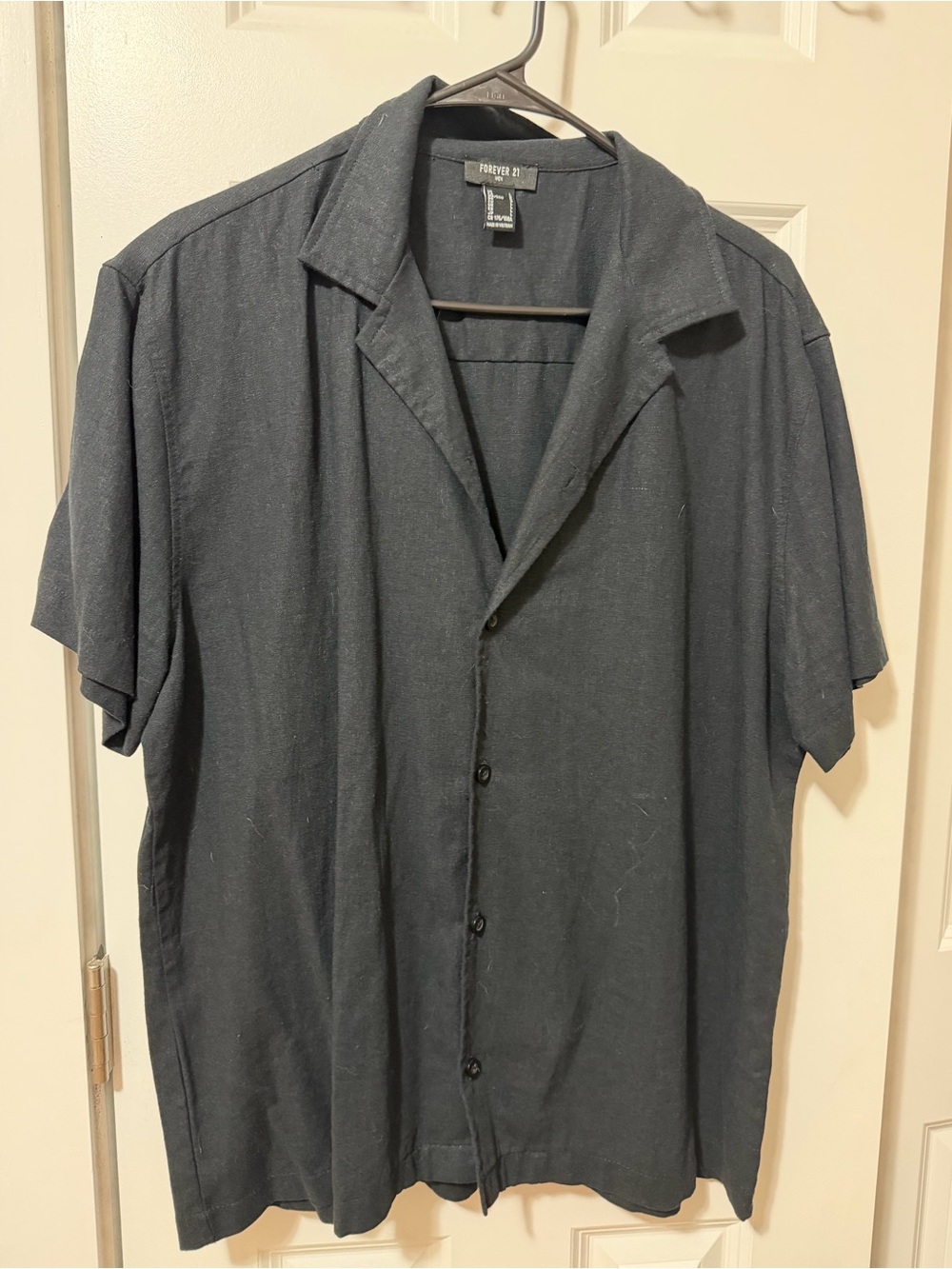 Forever 21 Men's Linen Shirt in Large